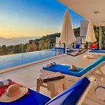 Uzumlu Village 3 Bedroom 1008 Καλκάν