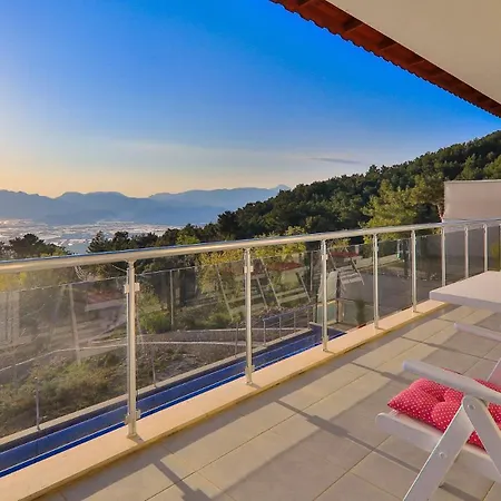 Uzumlu Village 3 Bedroom 1008 Βίλα *