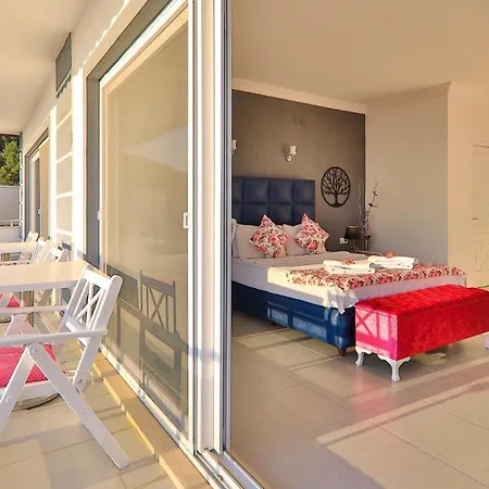 Uzumlu Village 3 Bedroom 1008 Kalkan
