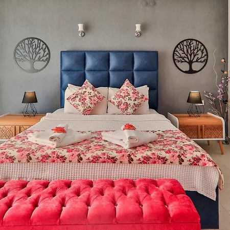 Uzumlu Village 3 Bedroom 1008 * Kalkan